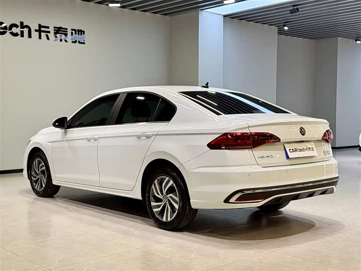 Volkswagen Bora 2025 2025款 200TSI DSG悦行导航版
