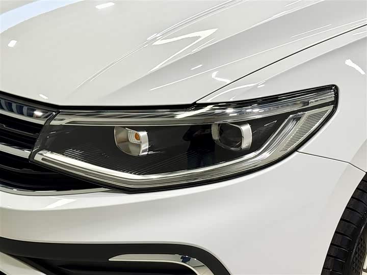 Volkswagen Bora 2025 2025款 200TSI DSG悦行导航版