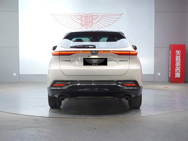 Фото 6 - Toyota Venza
