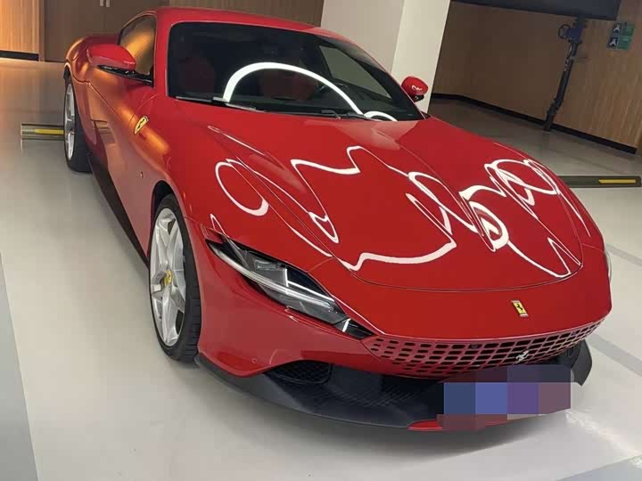 Фото 1 - Ferrari Roma