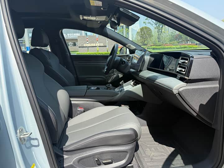 Фото 9 - BYD Qin L