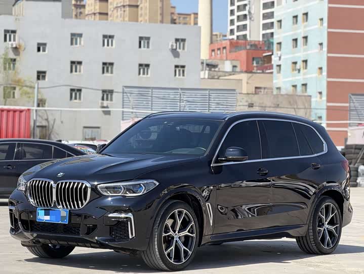 Фото 1 - BMW X5