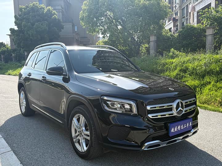 Mercedes-Benz GLB-Class 2022 2022款 改款二 GLB 200 时尚型