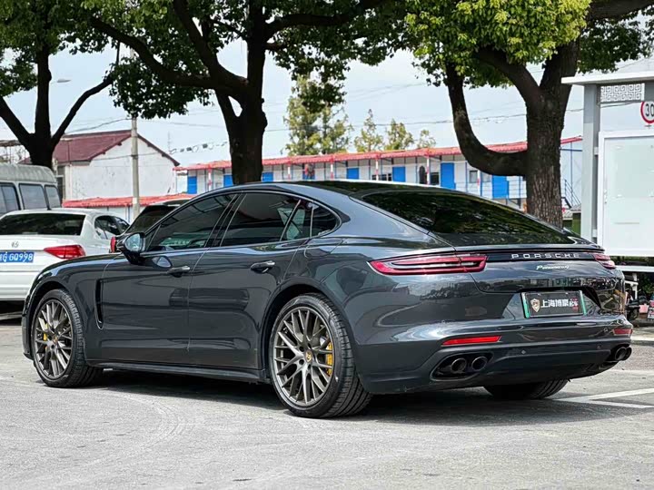 Фото 6 - Porsche Panamera Hybrid