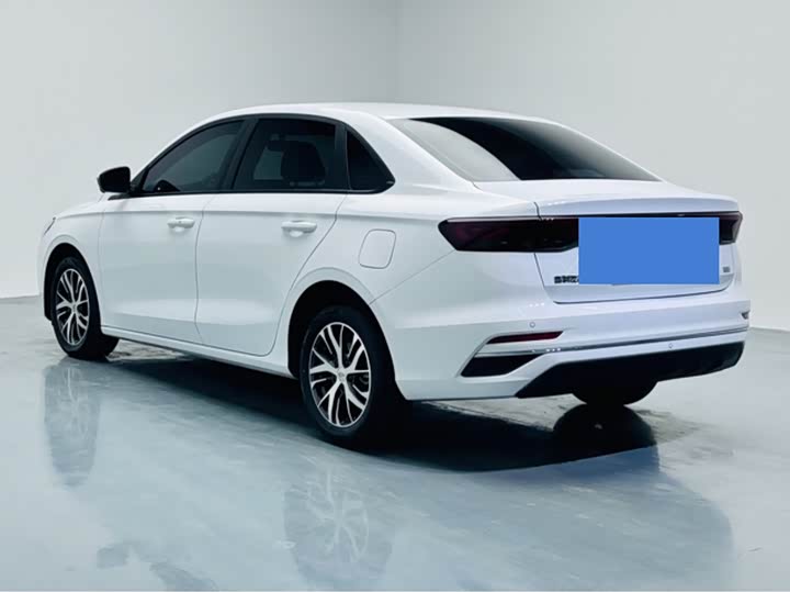 2026 Geely Emgrand