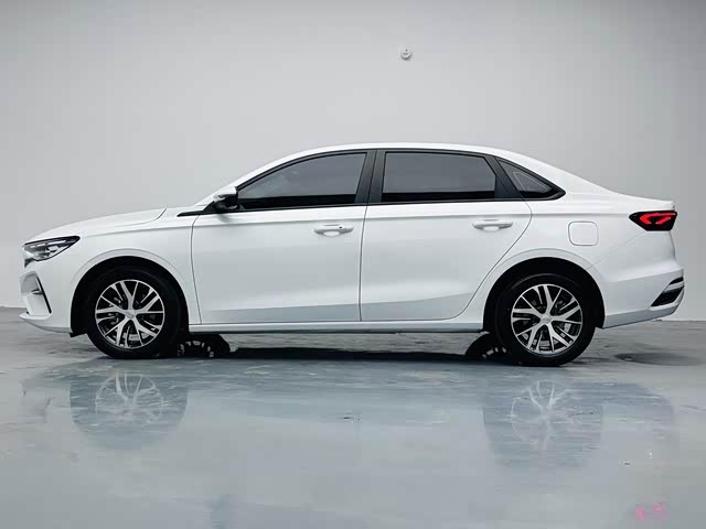 Geely Emgrand 2026 2026款 400万纪念款 1.5L CVT超越型