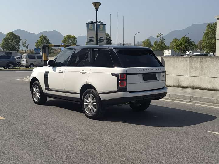 Zdjęcie 3 - Land Rover Range Rover