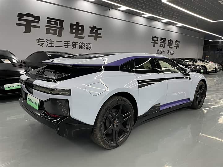 HiPhi Z 2023 2023款 五座版