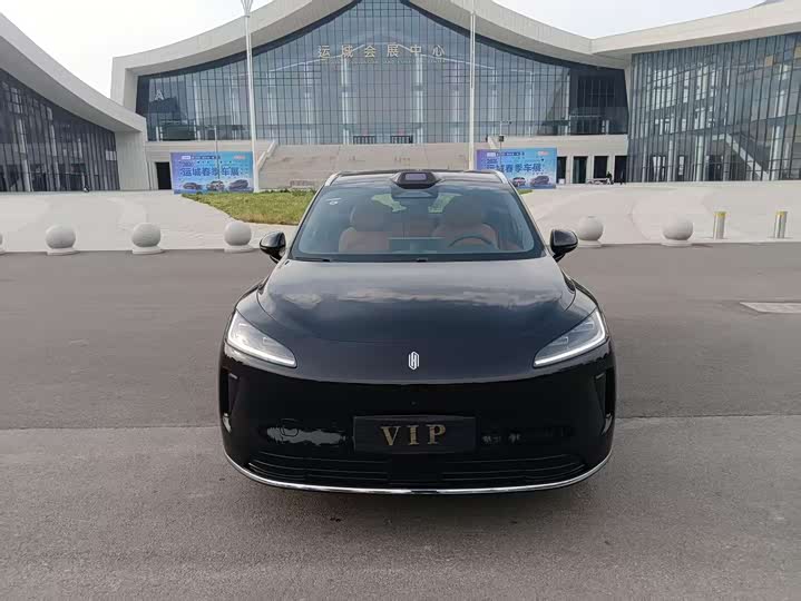 Zdjęcie 4 - Shangjie (Huawei × SAIC) H5