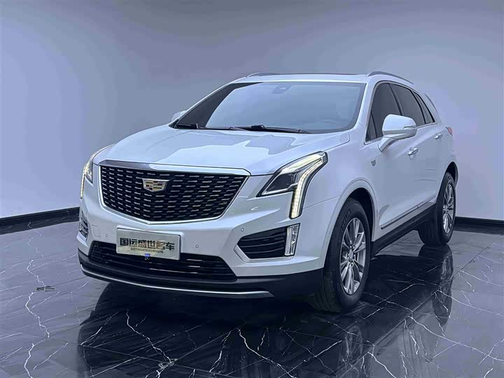 Фото 1 - Cadillac XT5