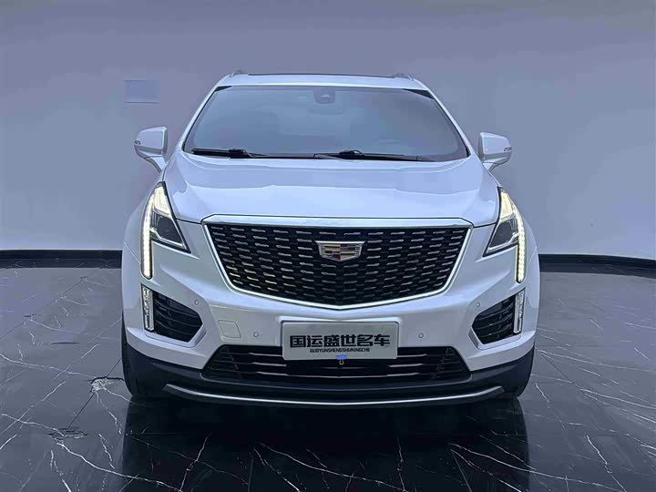 Фото 2 - Cadillac XT5