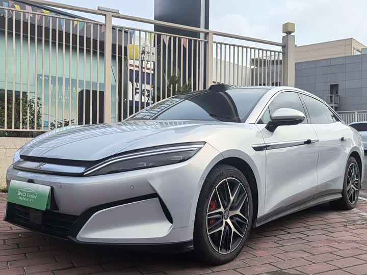 2025 BYD Han L