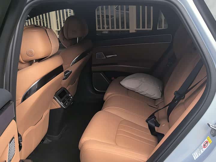 2025 BYD Han L