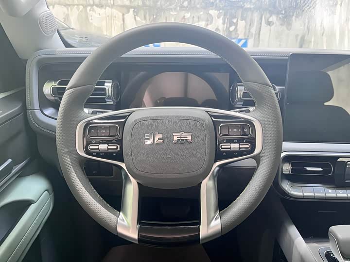 BAIC Beijing BJ40 2026 2026款 2.0T 汽油卓越版