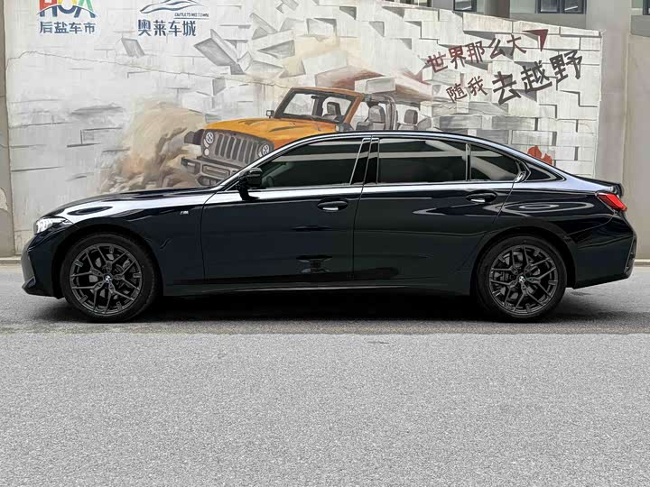 BMW 3 Series 2026 2026款 330Li M运动曜夜套装