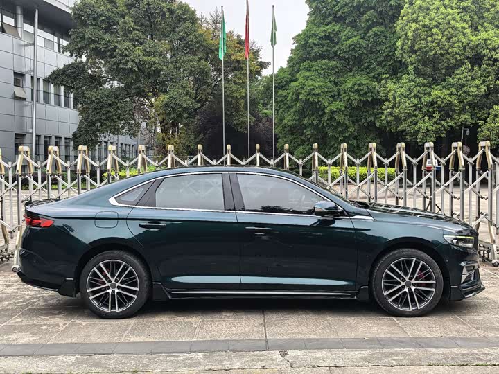 Фото 4 - Geely Preface