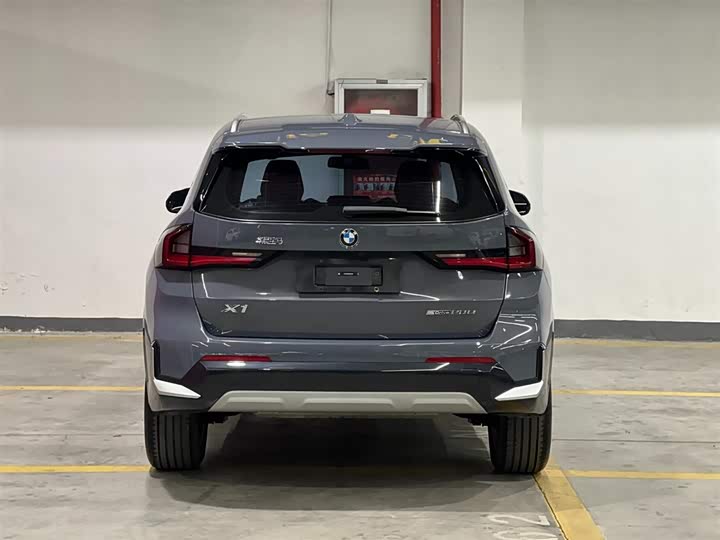 Photo 6 - BMW X1