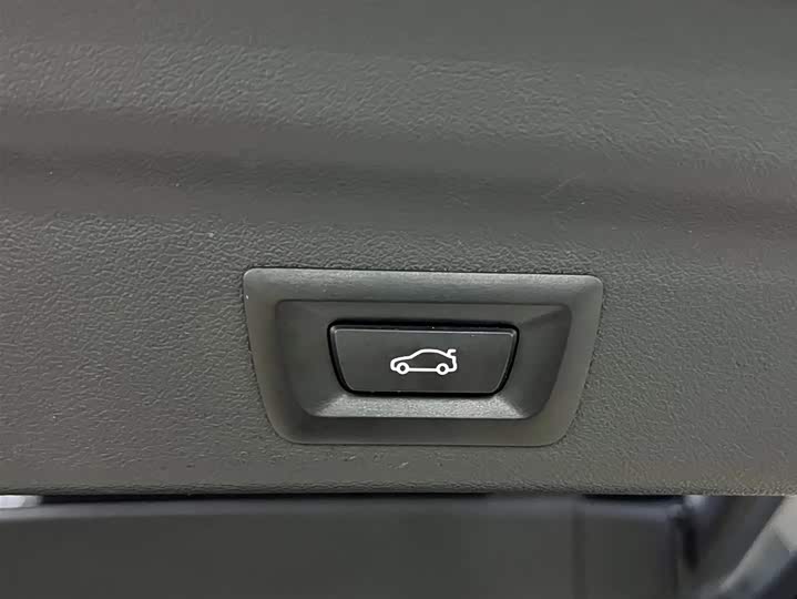 Photo 8 - BMW X1