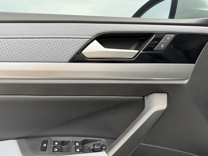Volkswagen Lavida 2024 2024款 1.5L 自动五百万版