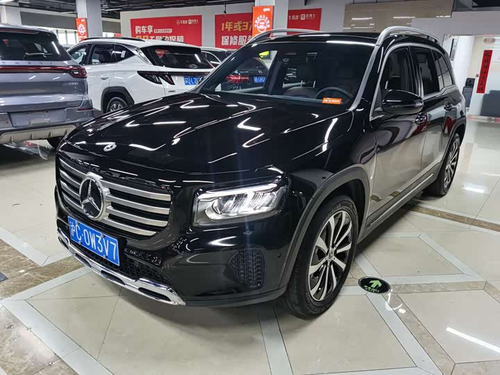 Фото 1 - Mercedes-Benz GLB-Class
