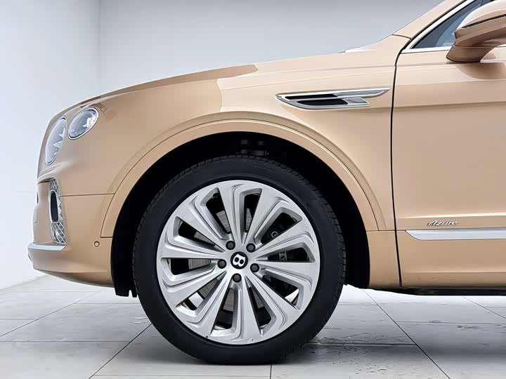 Фото 8 - Bentley Bentayga