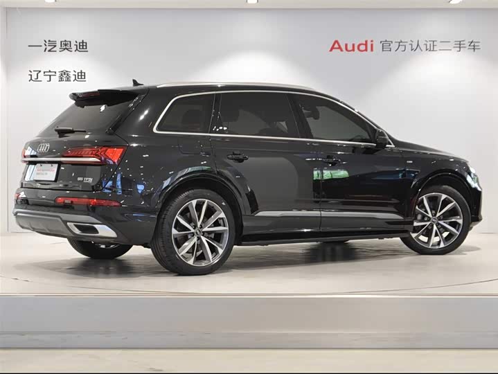 Zdjęcie 4 - Audi Q7