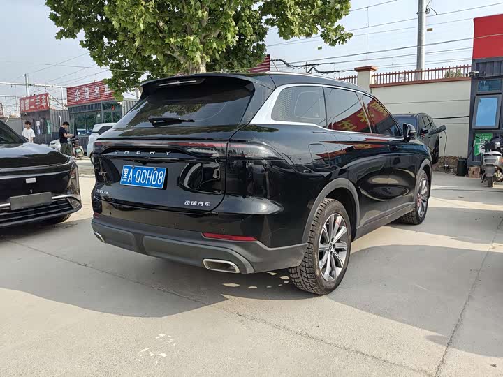 Chery Tiggo 8L 2025 2025款 2.0T 两驱长虹版 5座