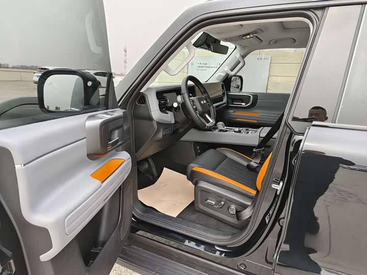 BAIC Beijing BJ40 2026 2026款 2.0T 汽油进阶版