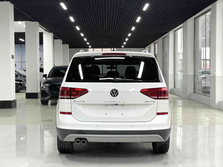 2021 Volkswagen Touran L