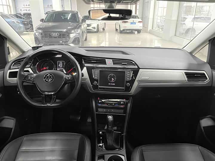 Volkswagen Touran L 2021 2021款 途安L 280TSI DSG拓界版 7座
