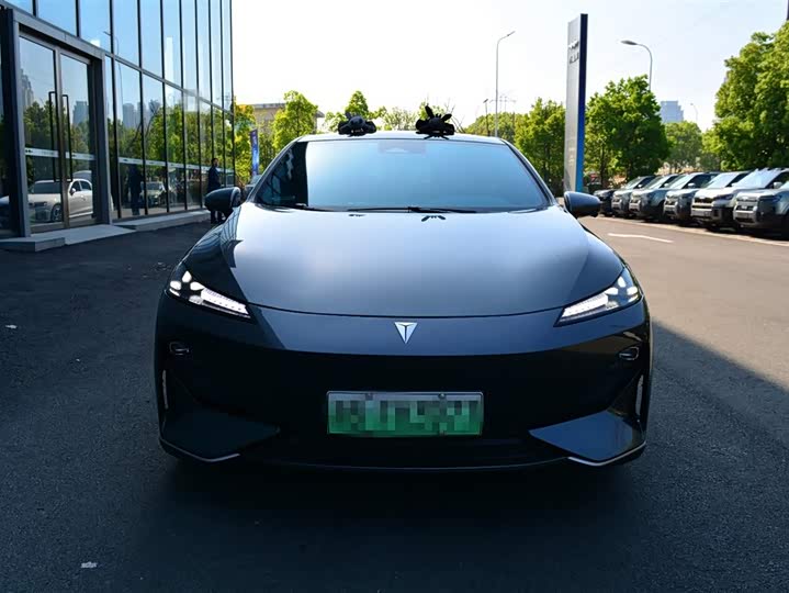 Фото 2 - Changan Deepal SL03