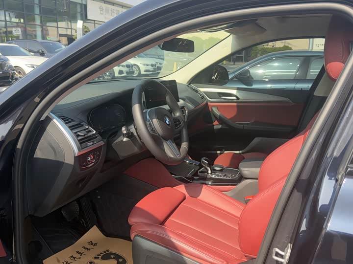 BMW X4 2022 2022款 xDrive 25i M运动套装