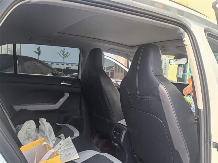 Volkswagen Tharu 2025 2025款 新锐 1.5L 锐意版
