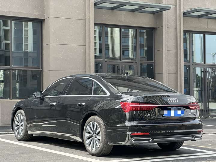 Audi A6L 2021 2021款 45 TFSI 臻选致雅型