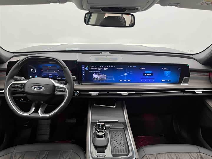2026 Ford Edge