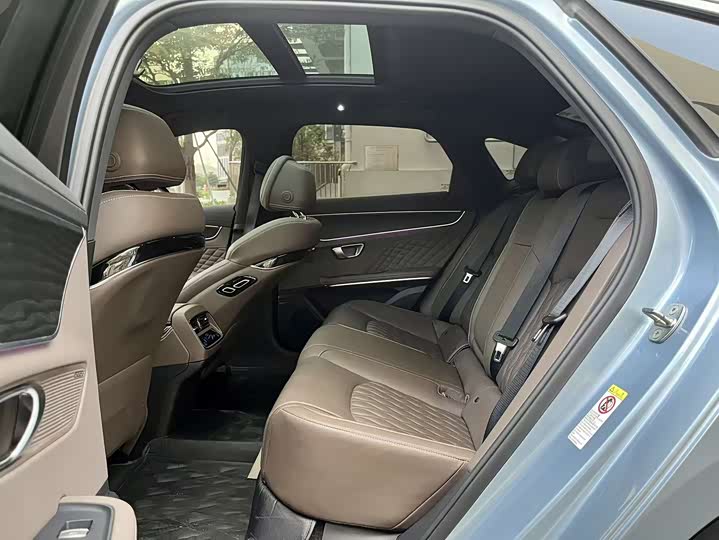 Фото 9 - BYD Han