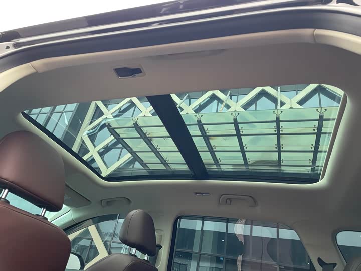 Geely Okavango 2022 2022款 1.8TD DCT豪华型 7座