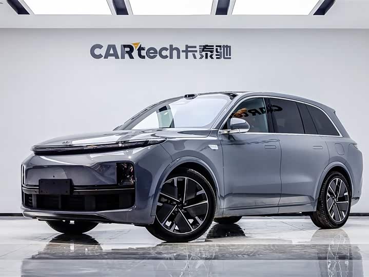 2025 LiXiang L8