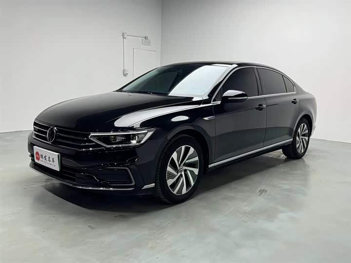 Фото 1 - Volkswagen Magotan GTE Hybrid
