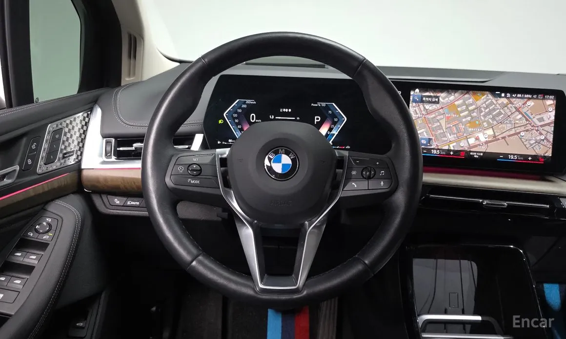BMW 2 Series 2022 220i Luxury