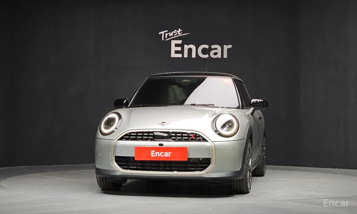 Mini Cooper 2024 Favoured