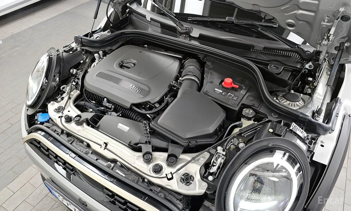 Mini Cooper 2024 Favoured