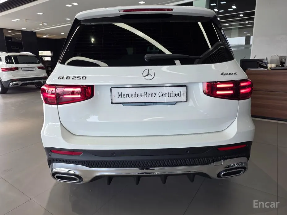 Mercedes-Benz GLB-Class 2020 GLB250 4MATIC