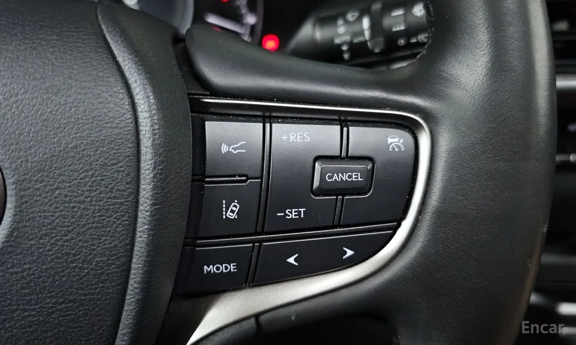 Lexus UX 2019 2.0 2WD
