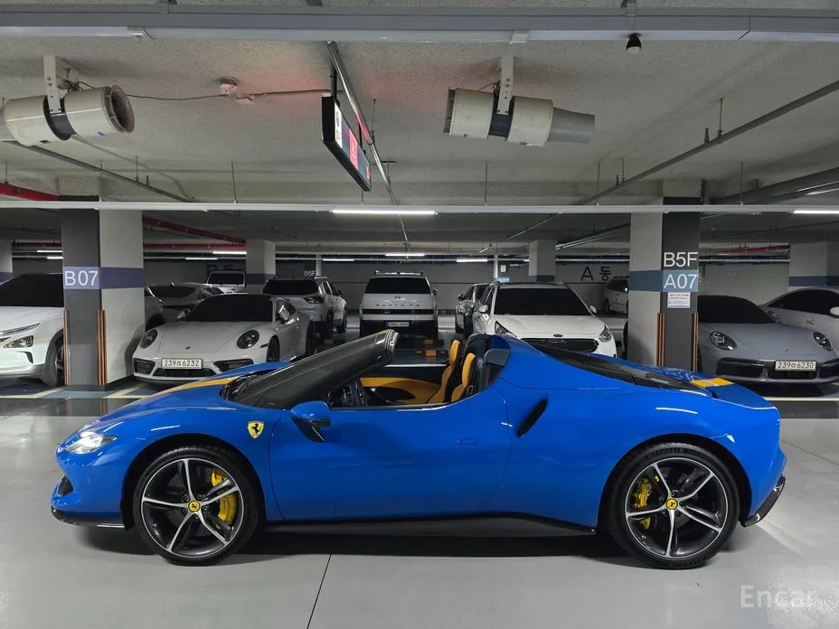 2022 Ferrari 296
