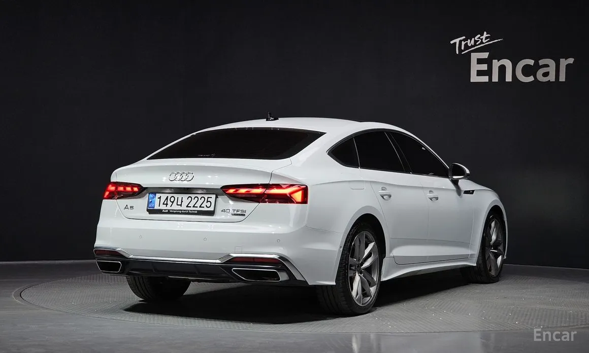 Audi A5 2017 40 TFSI Quattro Premium Sportback