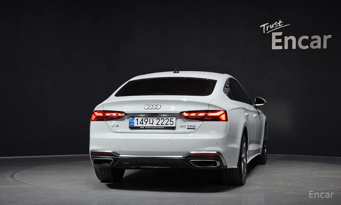 Audi A5 2017 40 TFSI Quattro Premium Sportback