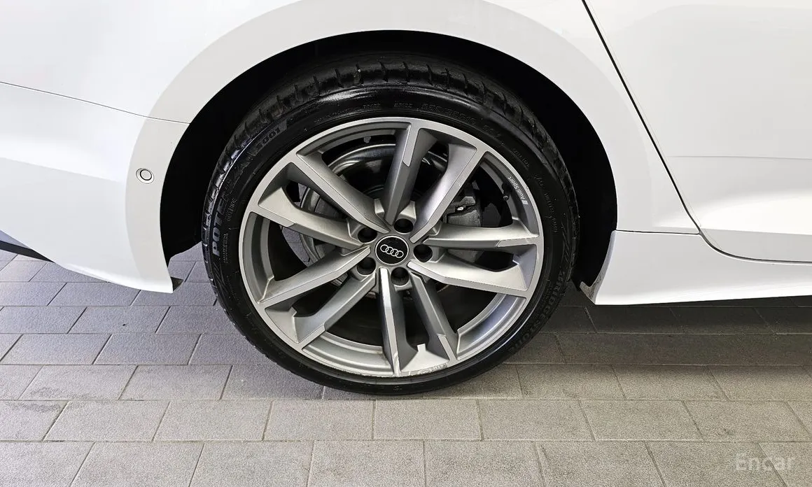 Audi A5 2017 40 TFSI Quattro Premium Sportback