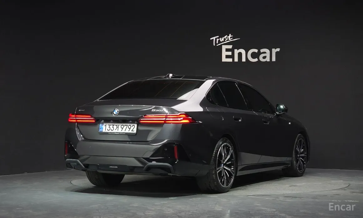BMW 5 Series 2023 530i xDrive M Sport