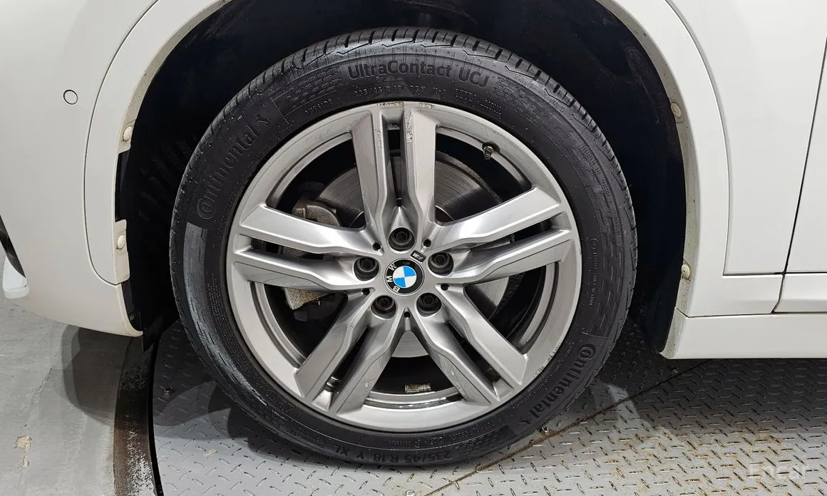 BMW X1 2016 xDrive 20i M Sport